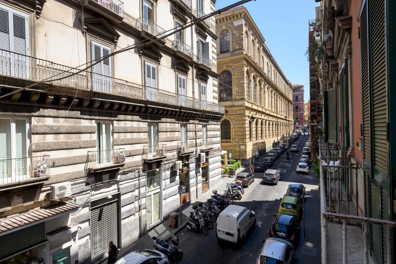 L'Angoletto In Centro Naples Exterior photo